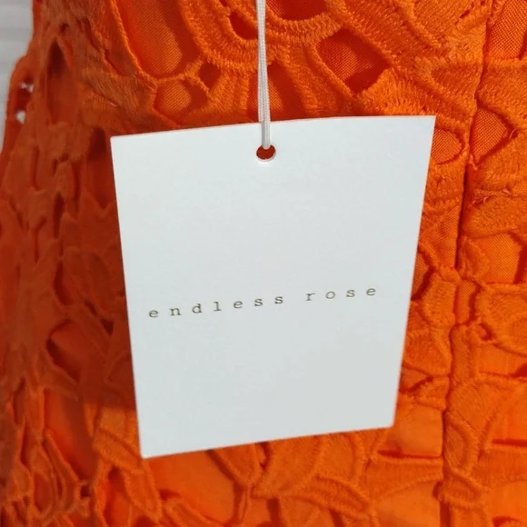 ENDLESS ROSE DRESS - Picture 11 of 12